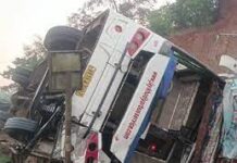 गोवा-मुंबई हाईवे पर हुए दो हादसे में 22 की मौत गोवा-मुंबई हाईवे पर हुए दो हादसे में 22 की मौत