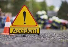 Road Accident : जम्मू-कश्मीर के बिलावर में हादसा, 5 की मौत Road Accident: Accident in Billawar, Jammu and Kashmir, 5 killed