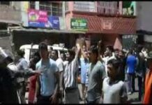 जमशेदपुर : जमशेदपुर में हिंसक झड़प के बाद इंटरनेट सेवा बंद, धारा 144 लागू जमशेदपुर : जमशेदपुर में हिंसक झड़प के बाद इंटरनेट सेवा बंद, धारा 144 लागू